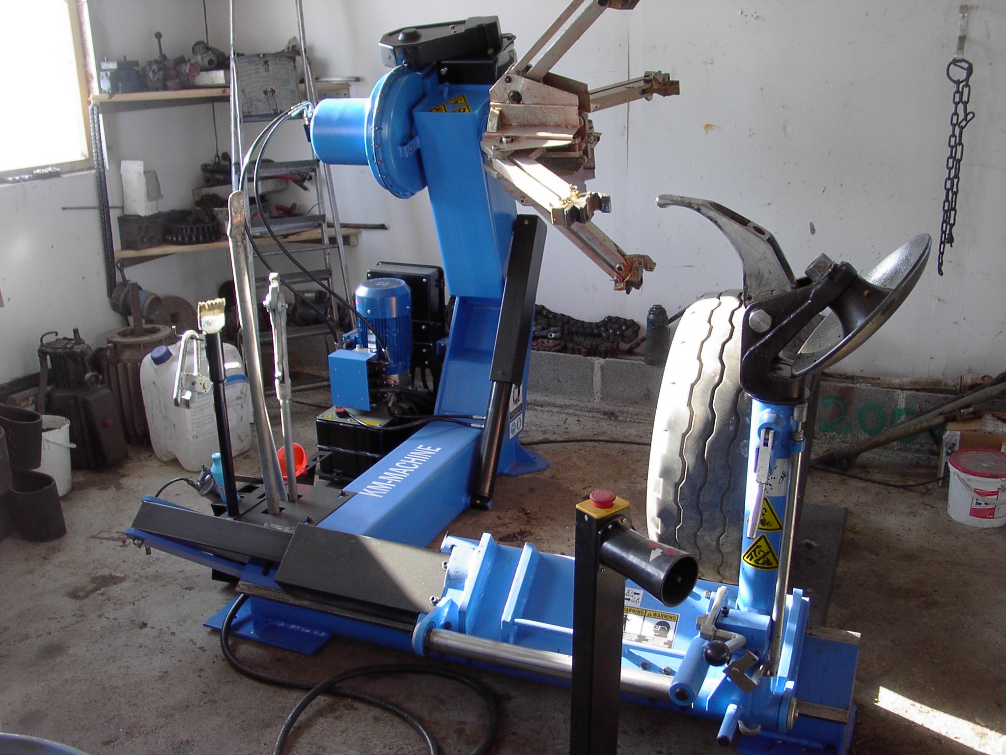 Raskaan kaluston rengaskone CRL-598